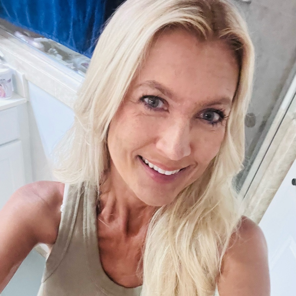 Meet your Posher, Tiffany